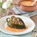 chiles-rellenos-de-carne-molida-con-crema
