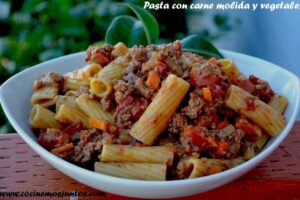 Pasta con carne molida y vegetales: una deliciosa receta